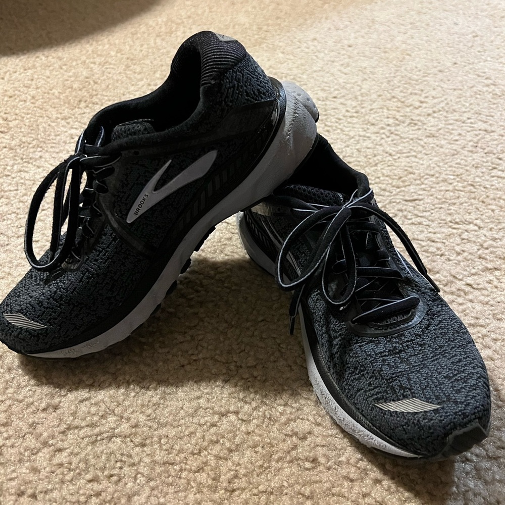 Women’s Brooks Adrenaline GTS